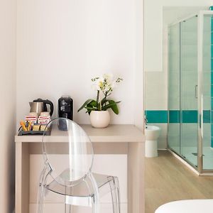 Habitación Económica con Cama King